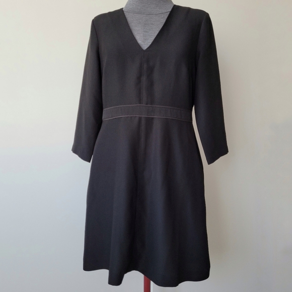 Banana Republic Long Sleeve V Neck Fit & Flare Dress - Picture 3 of 12